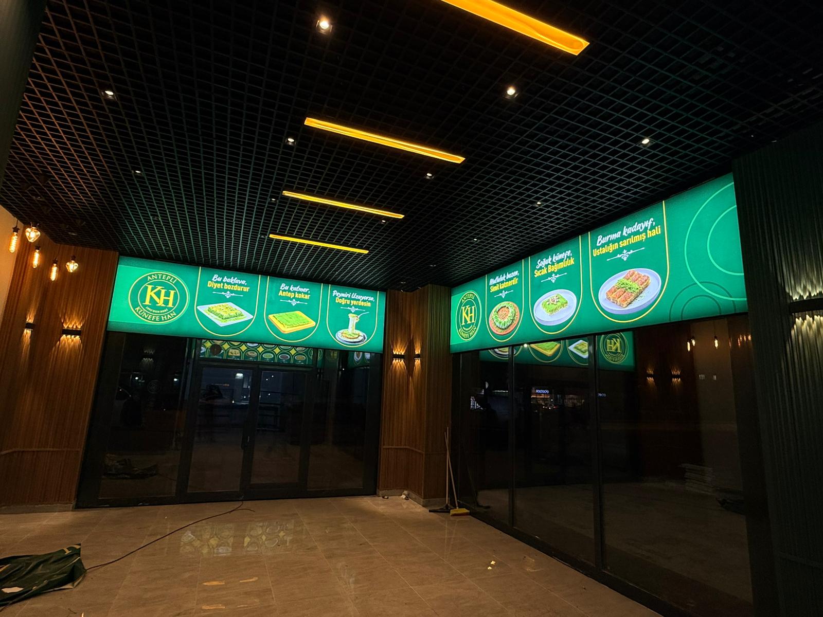 İÇ MEKAN MENÜBOARD LIGHTBOX UYGULAMA