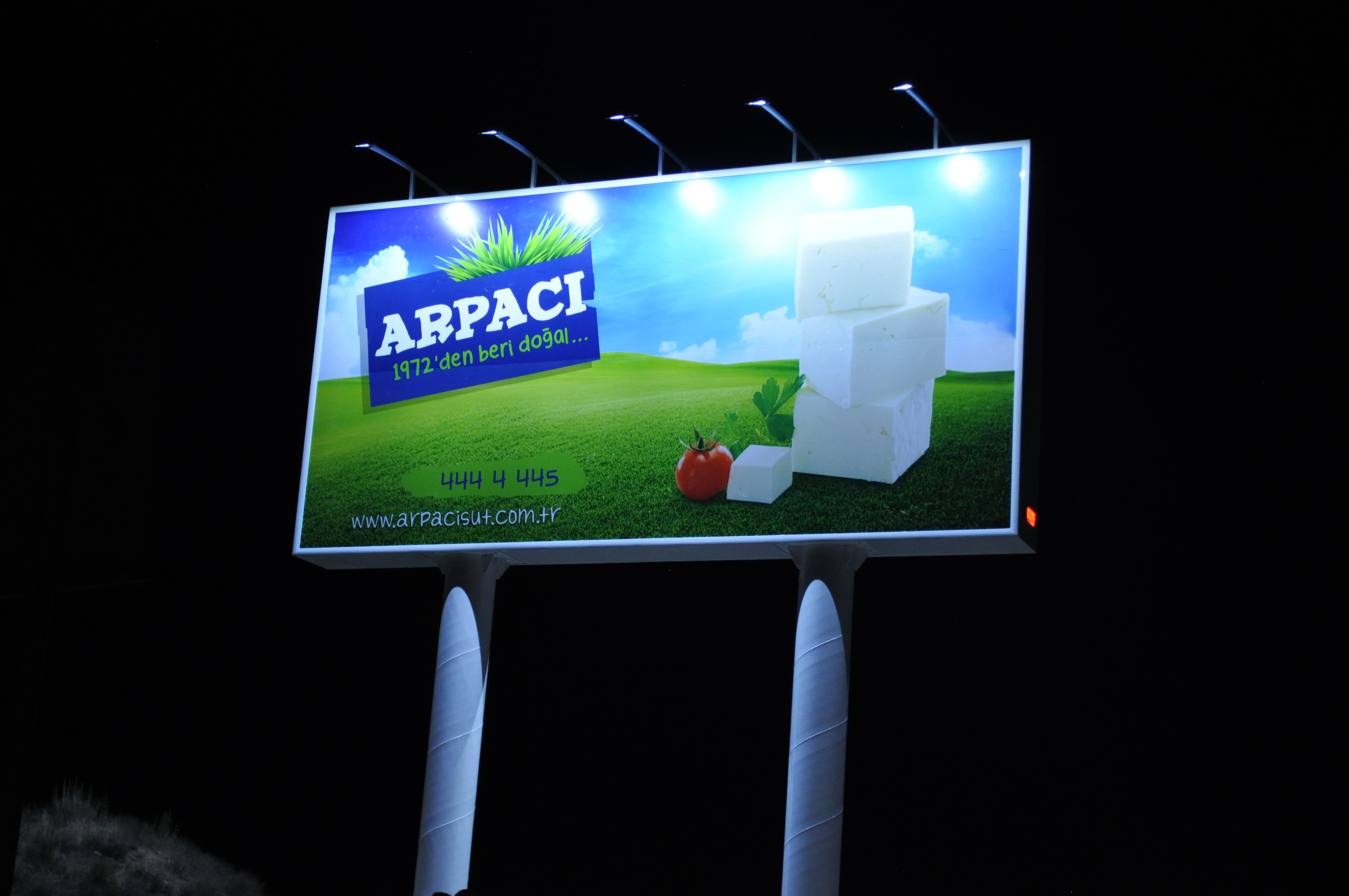 ARPACI SÜT - KONYA EREĞLİ TOTEM TABELA