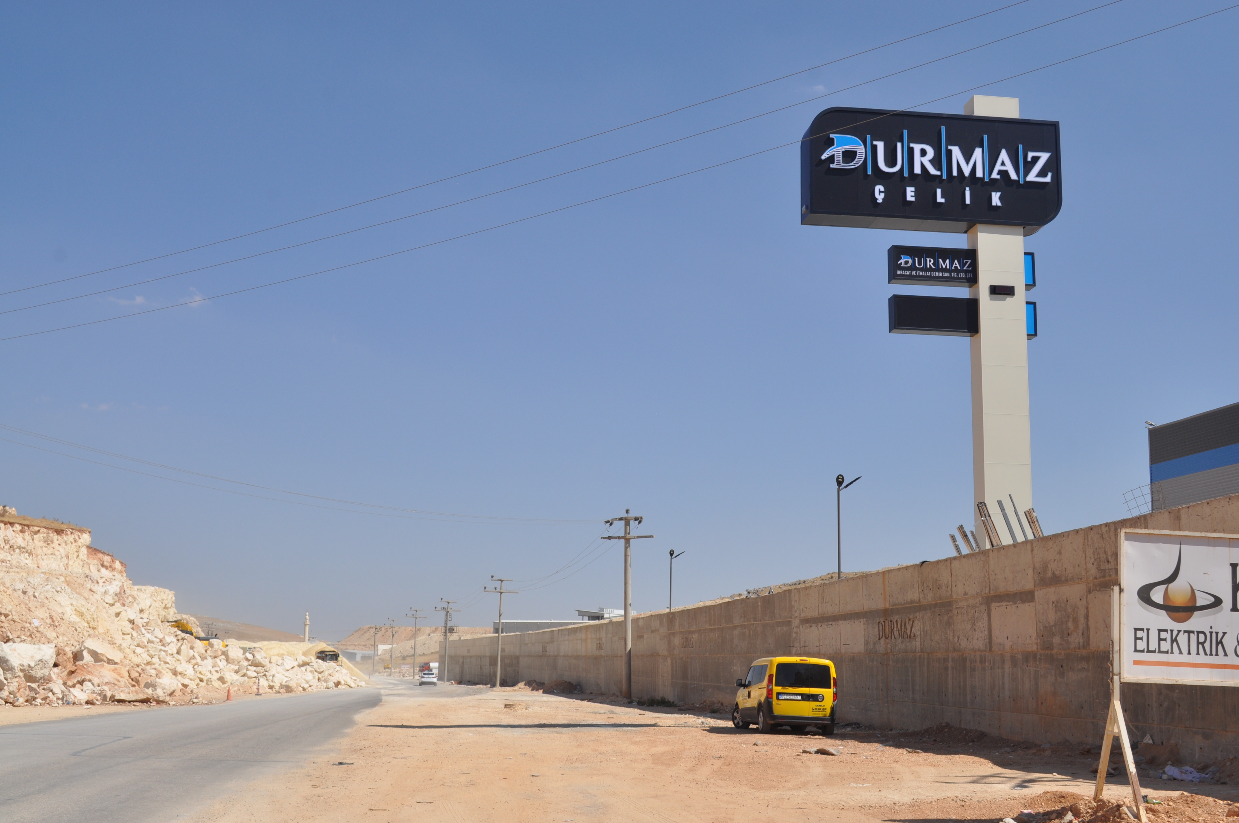DURMAZ ÇELİK - GAZİANTEP TOTEM TABELA